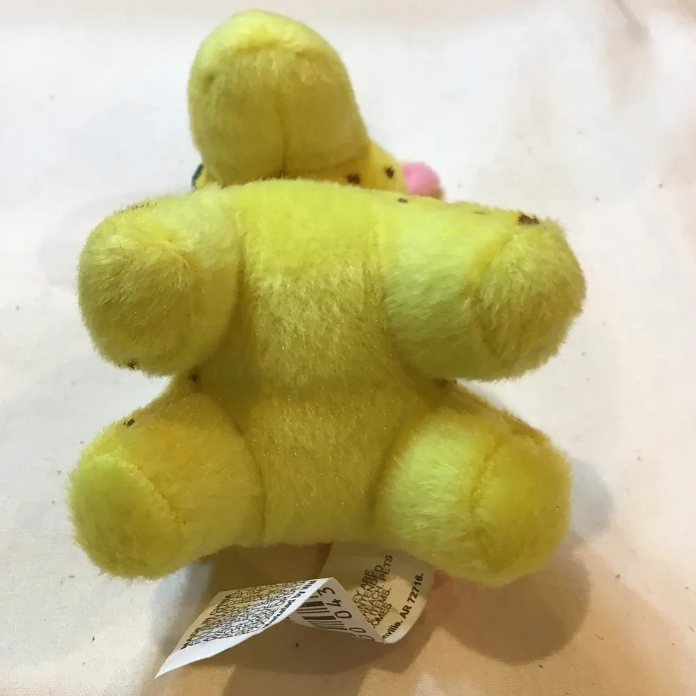 Squeaker Pet Toys, Plush Giraffe and Squirrel